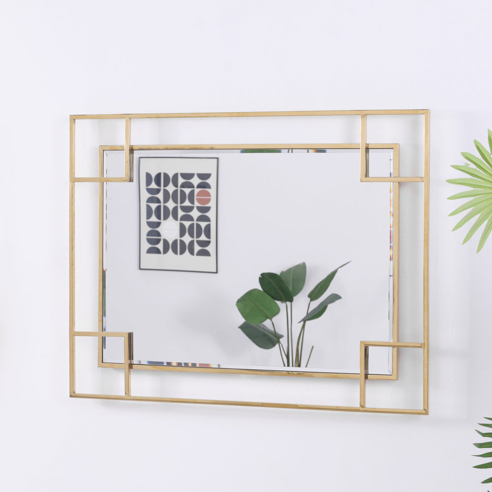 A-C13 Paros Console White
