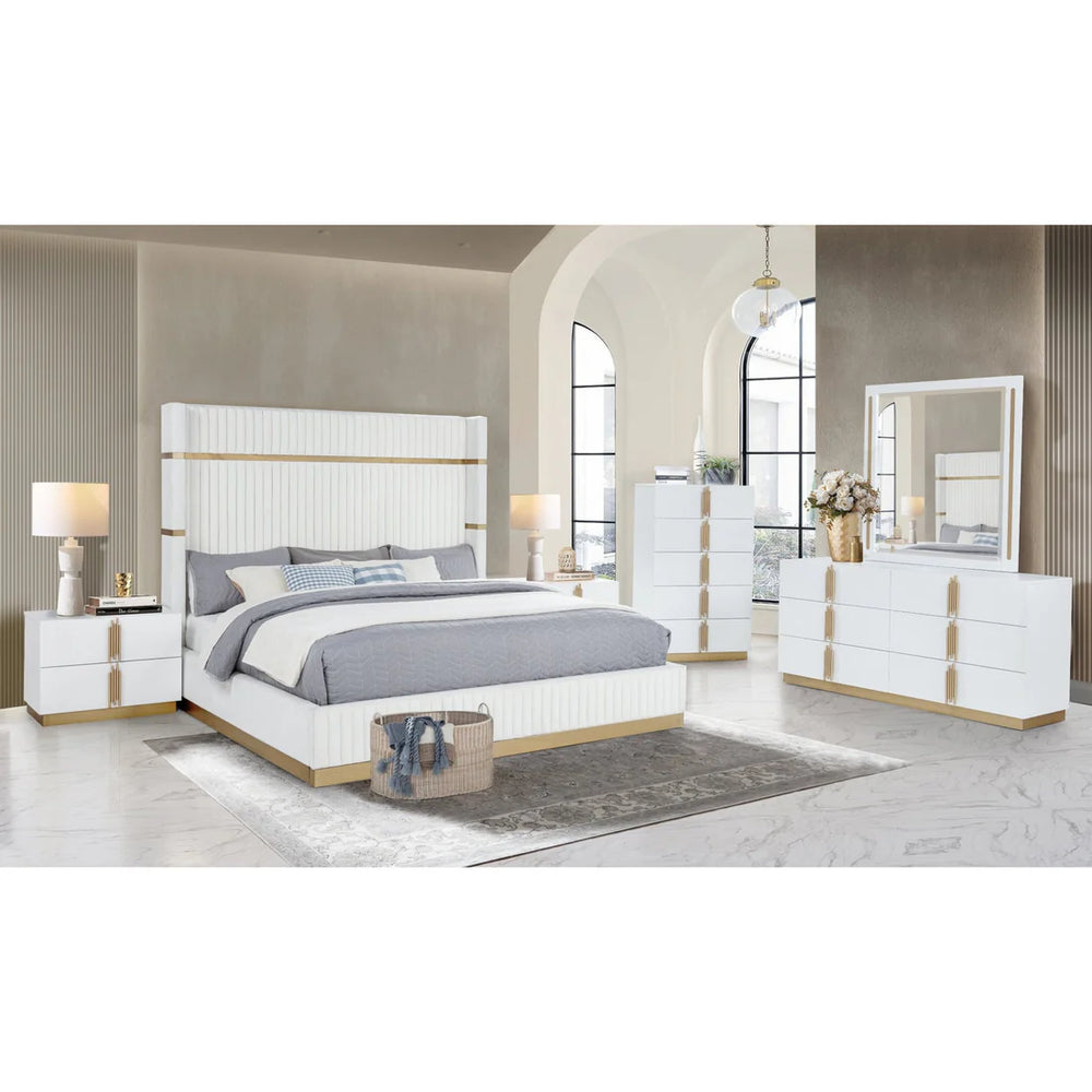 Evon Bedroom Set in Black & White