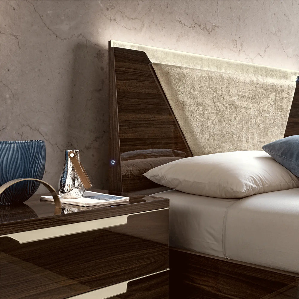 Smart Bedroom Walnut by Camelgroup – Italy