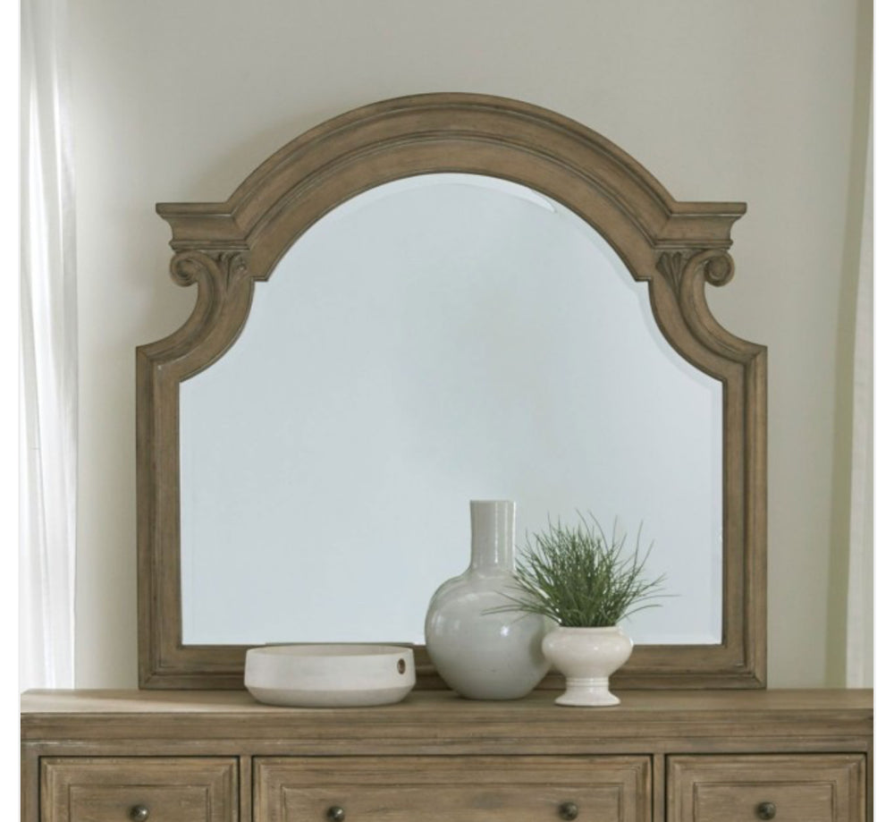 Magnolia Manor 5-PC  Antique Bedsroom Suite