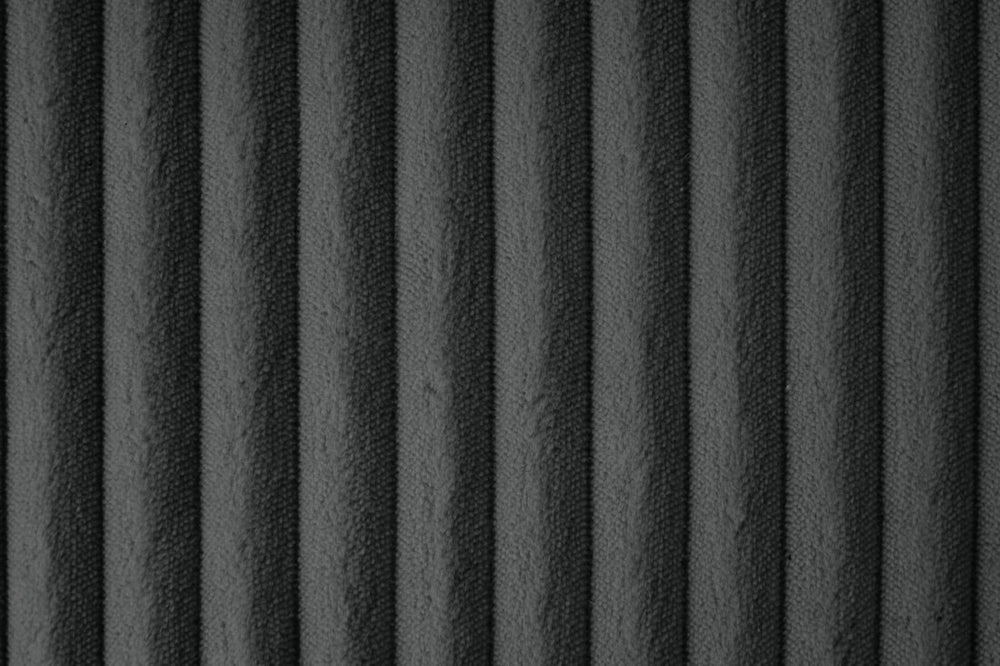 Silvia Sectional With Pull-Out Bed