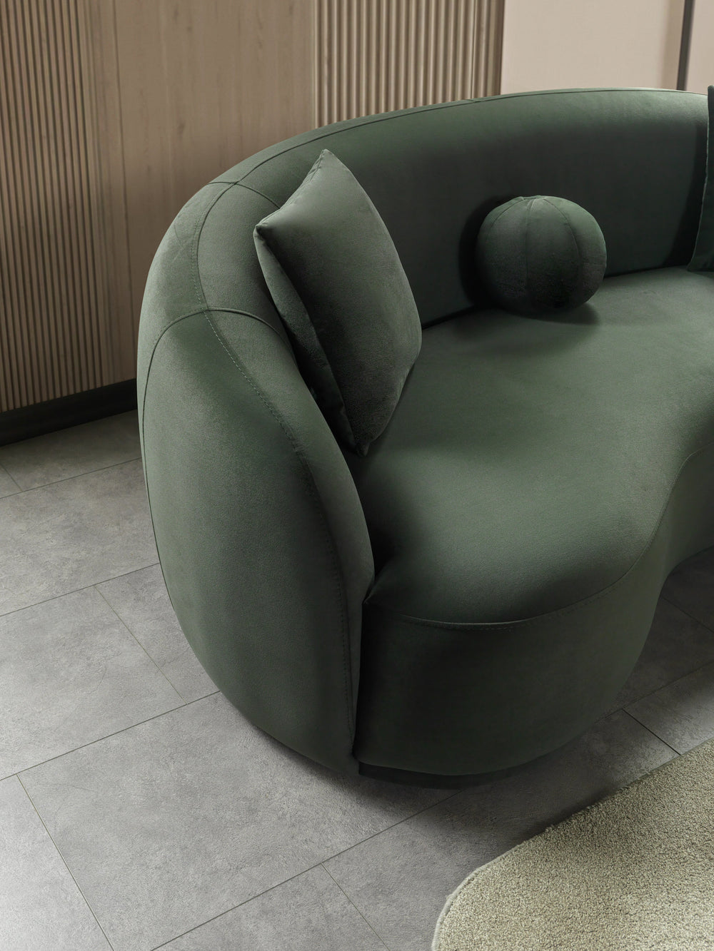 Bonita Green Velvet Sofa 91"