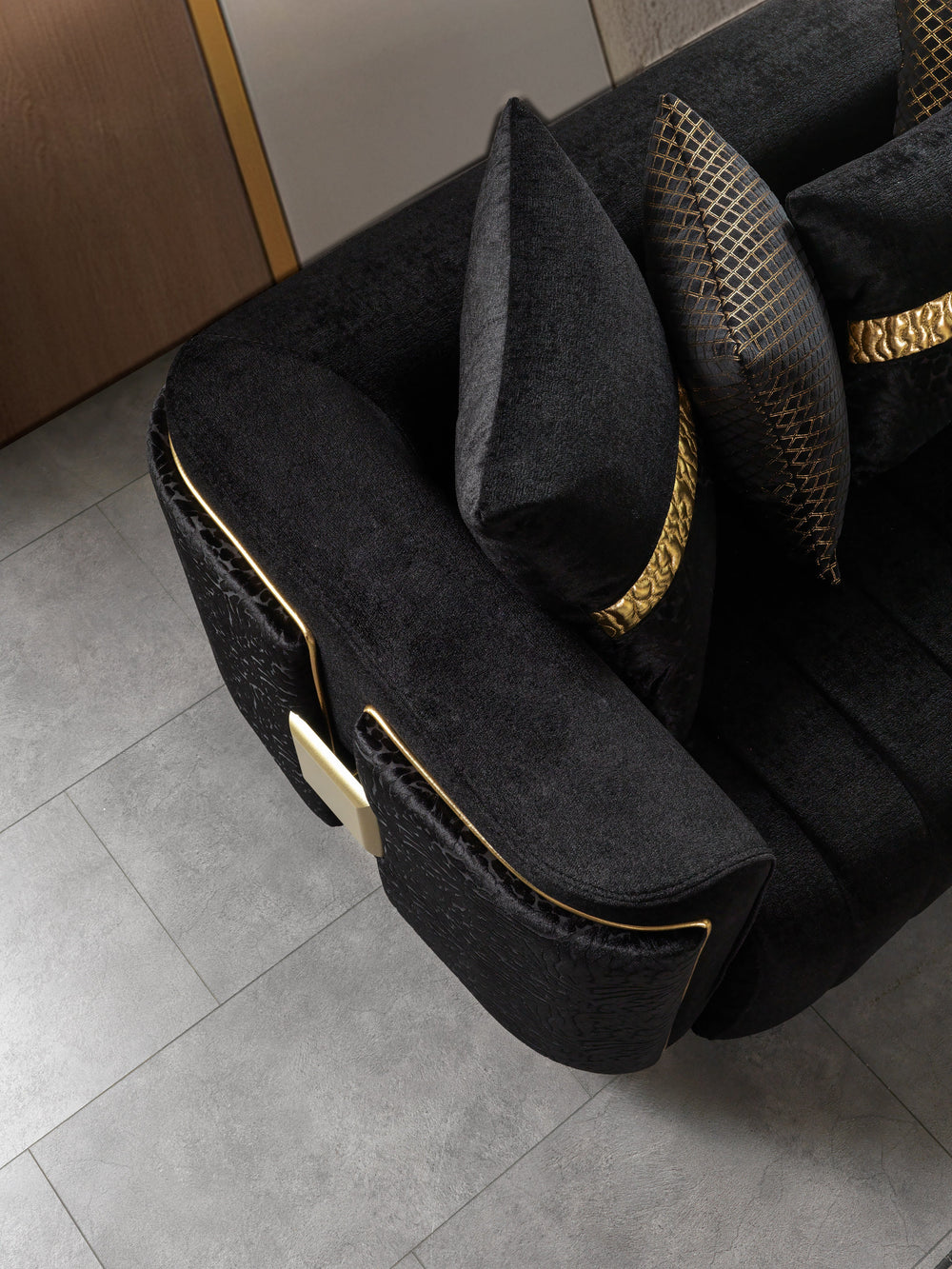Carlina Black Velvet Sofa & Loveseats