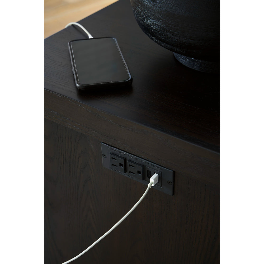 Ashley T847-7 Kocomore