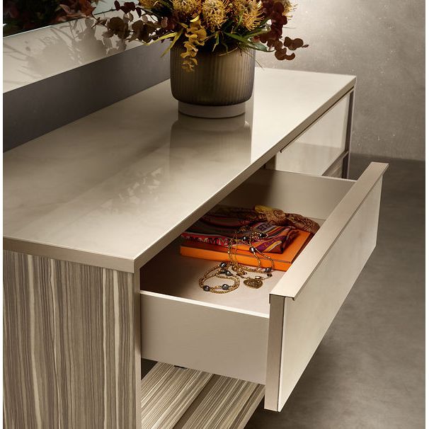 Luce Collection