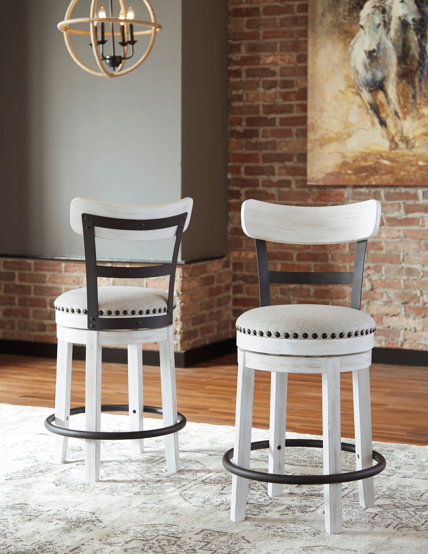 D546-524 - 24" COUNTERHEIGHT Swivel Barstool
