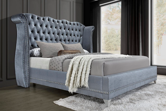 Luxor Gray Velvet Tufted Platform Bed